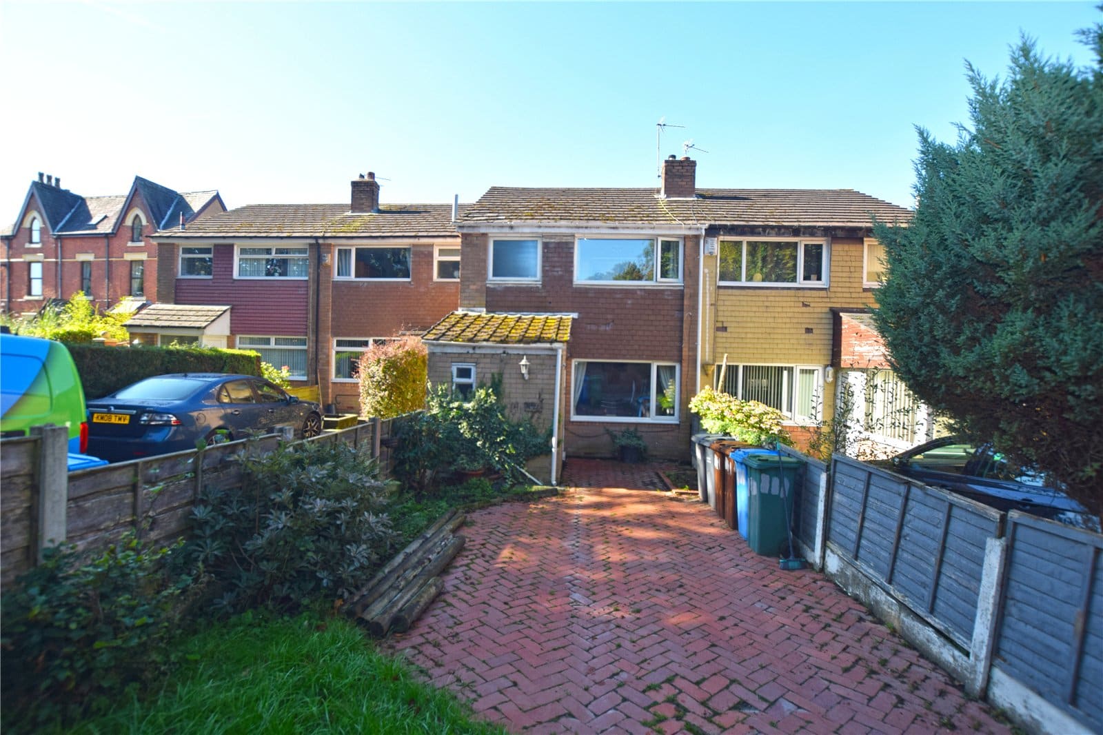 Boothroyden Road